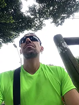 Snapshot of dantedesirexx chatting on December 2024 04:42:01 PM dantedesirexx online show from December 2024 04:42:01 PM