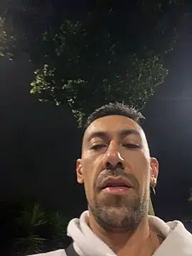 Snapshot of dantedesirexx chatting on February 2025 05:25:01 AM dantedesirexx online show from February 2025 05:25:01 AM