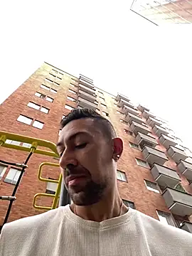 dantedesirexx online show from March 2026 07:05:01 PM