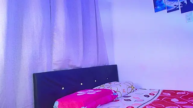 Snapshot of Lazy_Blake chatting on October 2025 05:32:02 AM Lazy Blake online show from October 2025 05:32:02 AM