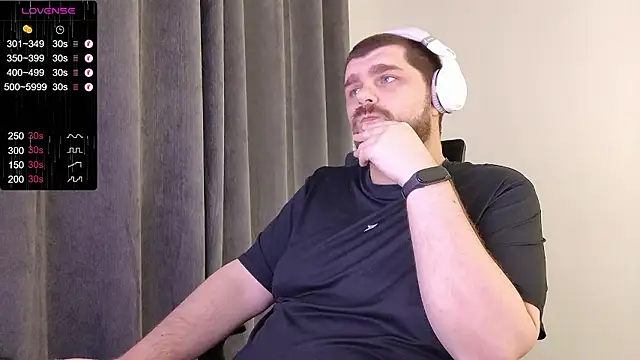 KingMarti online show from February 2026 12:38:02 AM