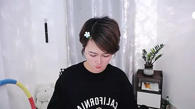 Fan ting online show from February 2025 09:13:02 AM