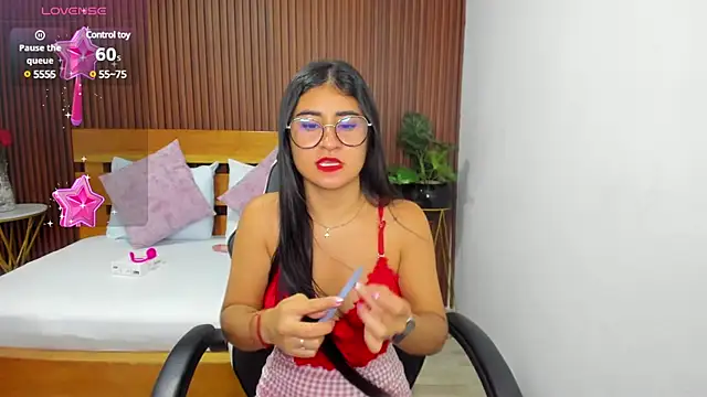 Snapshot of evelin_leroy chatting on March 2025 12:09:01 PM evelin leroy online show from March 2025 12:09:01 PM