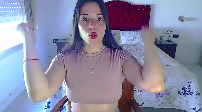 Alma-Mora online show from December 2024 04:16:02 PM