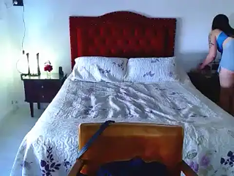 Alma-Mora online show from January 2025 05:07:02 PM