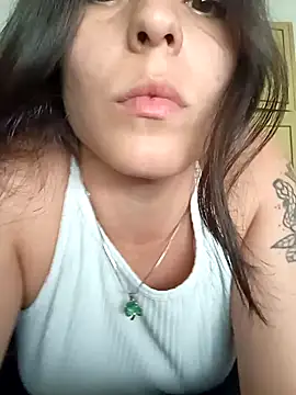 Alma-Mora online show from January 2025 03:43:01 PM