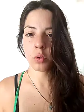 Alma-Mora online show from February 2025 06:26:02 PM