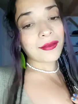 Elvishcassie  online show from February 2025 09:01:01 PM