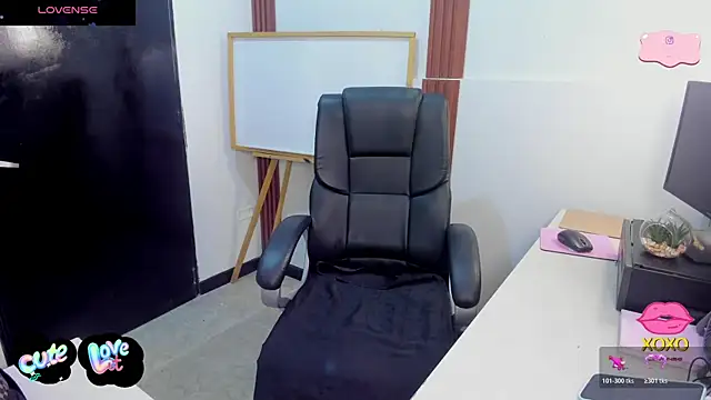 Jeen Taylor online show from June 2026 08:10:02 PM