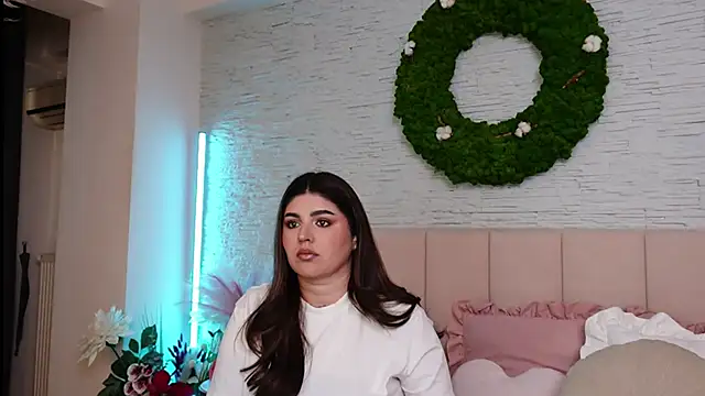 RachelSwaan online show from April 2026 06:52:01 AM