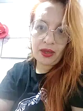 Snapshot of RoxieJackson chatting on September 2025 12:55:01 AM RoxieJackson online show from September 2025 12:55:01 AM