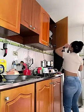 Snapshot of evafoxs chatting on November 2025 05:11:01 PM evafoxs online show from November 2025 05:11:01 PM