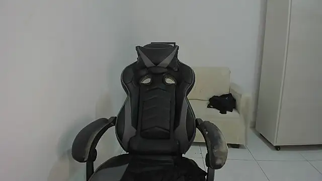 Snapshot of enzo_sloran chatting on March 2026 03:29:01 PM enzo sloran online show from March 2026 03:29:01 PM