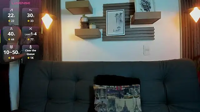 Layla 707 online show from October 2025 12:08:02 AM