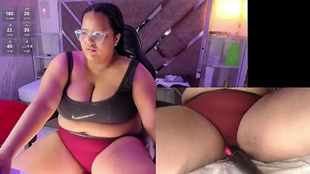 Snapshot of MhiaRey chatting on November 2025 01:00:01 PM MhiaRey online show from November 2025 01:00:01 PM