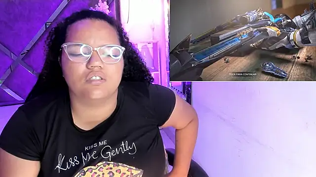 Snapshot of MhiaRey chatting on November 2025 01:58:02 PM MhiaRey online show from November 2025 01:58:02 PM