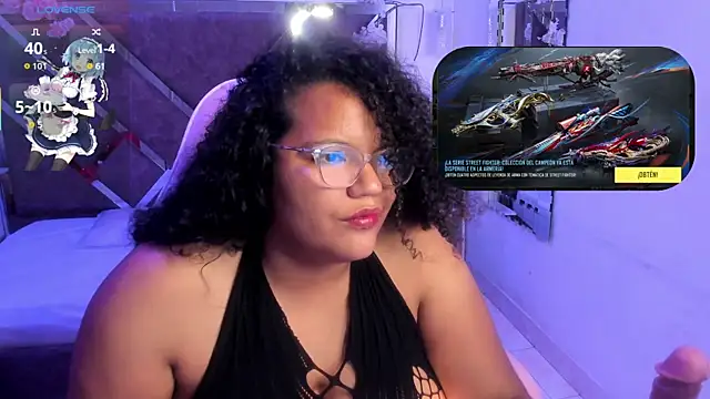 Snapshot of MhiaRey chatting on December 2025 01:17:02 PM MhiaRey online show from December 2025 01:17:02 PM