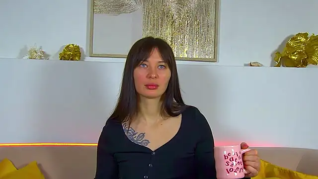 Snapshot of AlexandraBloom chatting on February 2026 06:30:01 PM AlexandraBloom online show from February 2026 06:30:01 PM