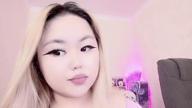 Snapshot of amelia_sunlight chatting on February 2025 12:36:02 AM amelia sunlight online show from February 2025 12:36:02 AM