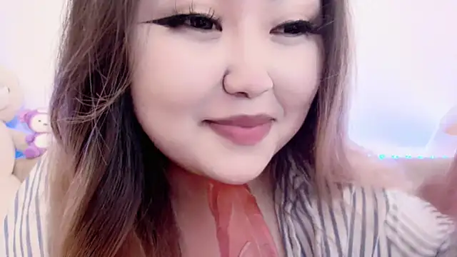 Snapshot of amelia_sunlight chatting on April 2026 05:13:02 PM amelia sunlight online show from April 2026 05:13:02 PM