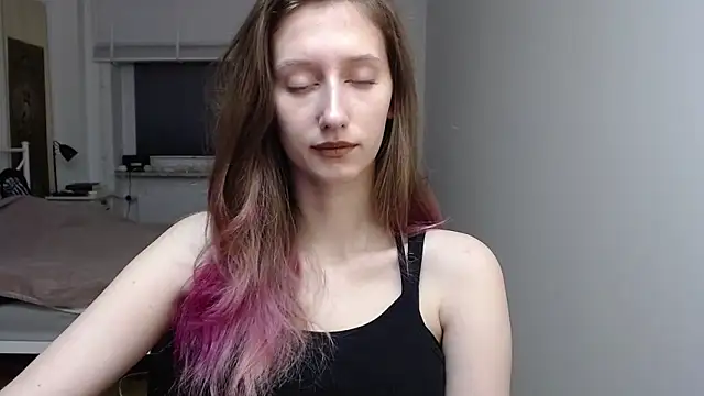 LUNA delight online show from December 2025 06:32:01 AM