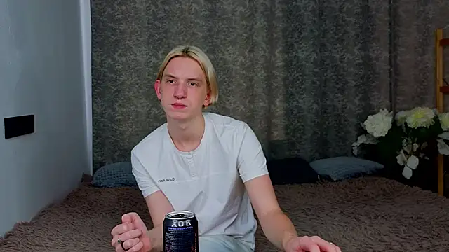 Ron Vils online show from November 2025 07:42:01 AM