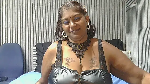 indiansuga online show from December 2025 05:19:02 PM