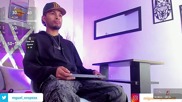  miguel0 online show from October 2025 02:07:01 PM