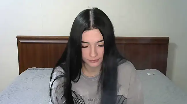 Liana diva online show from February 2025 07:58:02 PM