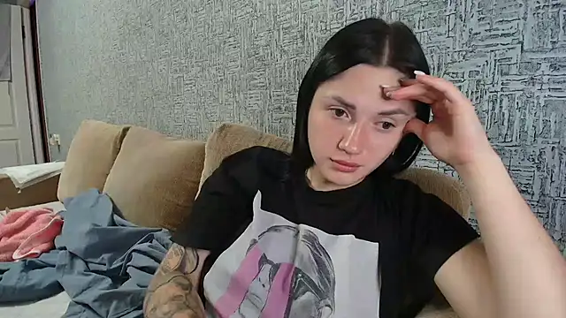 Liana diva online show from July 2026 06:58:02 PM