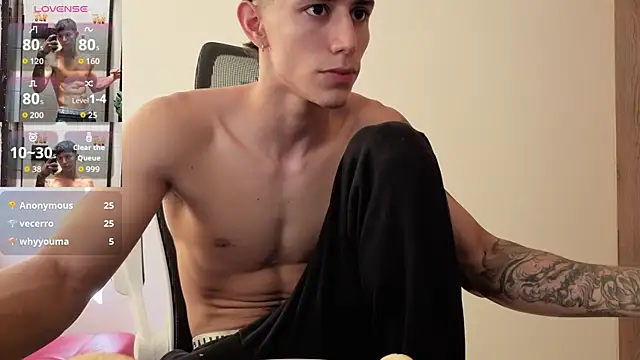 Snapshot of Cristopher23_ chatting on December 2025 01:42:01 PM Cristopher23 online show from December 2025 01:42:01 PM