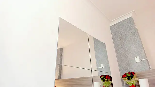 Mistyca online show from February 2025 09:09:02 AM