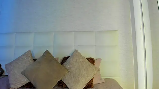 Mistyca online show from March 2025 10:29:01 AM