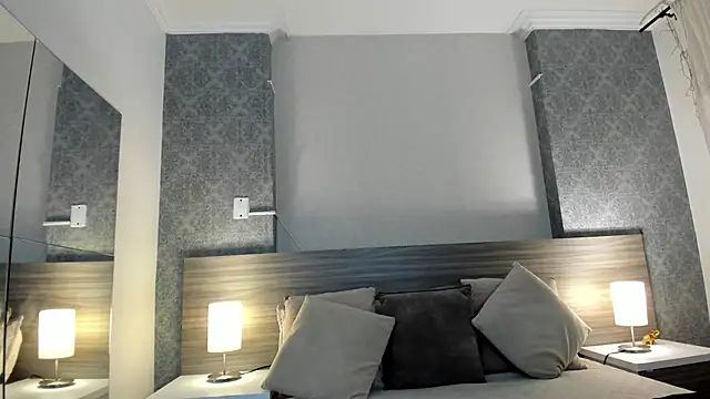 Mistyca online show from October 2025 10:38:02 AM