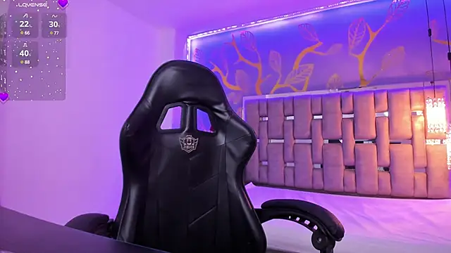 Snapshot of AkazaBoy_ chatting on March 2025 07:48:01 AM AkazaBoy  online show from March 2025 07:48:01 AM