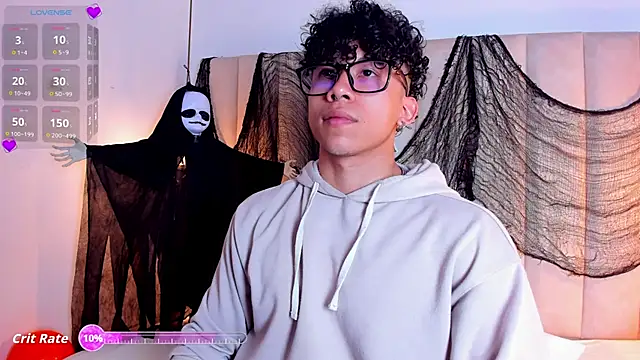 Snapshot of AkazaBoy_ chatting on October 2025 05:41:02 AM AkazaBoy  online show from October 2025 05:41:02 AM