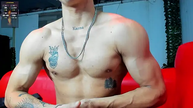 Snapshot of AkazaBoy_ chatting on February 2026 04:45:01 AM AkazaBoy online show from February 2026 04:45:01 AM