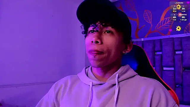 Snapshot of AkazaBoy_ chatting on March 2026 04:39:02 AM AkazaBoy online show from March 2026 04:39:02 AM