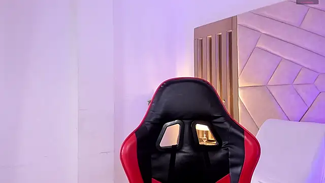 Snapshot of AkazaBoy_ chatting on April 2026 04:33:02 AM AkazaBoy online show from April 2026 04:33:02 AM