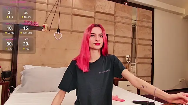 Snapshot of CassieFox_ chatting on February 2025 07:10:01 PM CassieFox online show from February 2025 07:10:01 PM