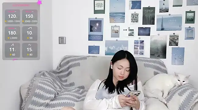 Snapshot of LiLiYbaby chatting on December 2024 10:07:01 PM LiLiYbaby online show from December 2024 10:07:01 PM