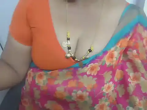 Swathi sexy online show from December 2025 06:43:01 AM