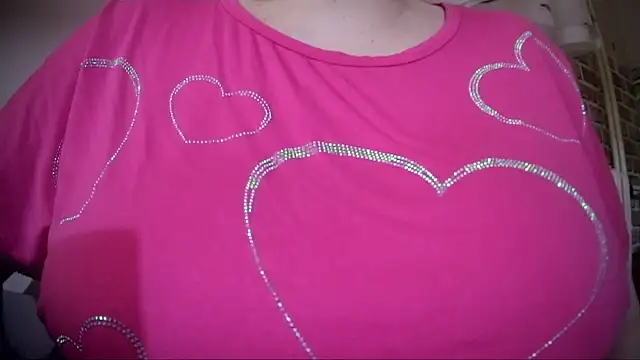 AalinnaK online show from March 2026 03:07:02 PM