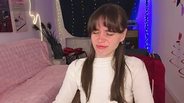 Emillias online show from February 2026 08:02:02 AM