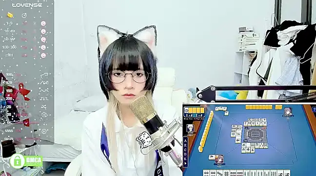 Snapshot of RassieRaph chatting on March 2025 03:39:01 PM RassieRaph online show from March 2025 03:39:01 PM