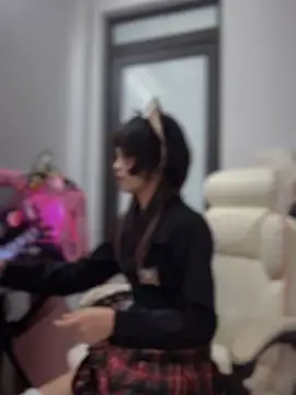 Snapshot of RassieRaph chatting on October 2025 07:32:01 PM RassieRaph online show from October 2025 07:32:01 PM