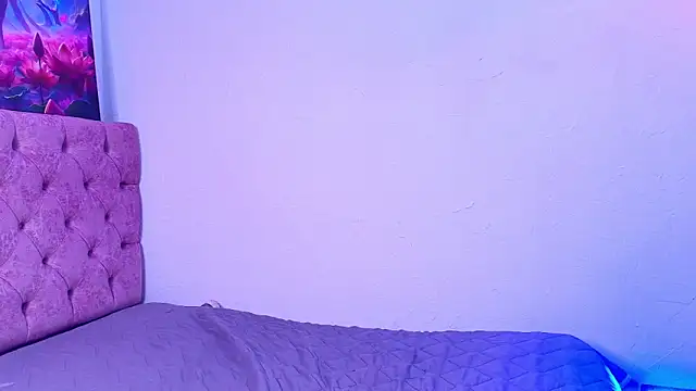 Snapshot of AuroraDiaz chatting on March 2025 02:29:01 AM AuroraDiaz online show from March 2025 02:29:01 AM