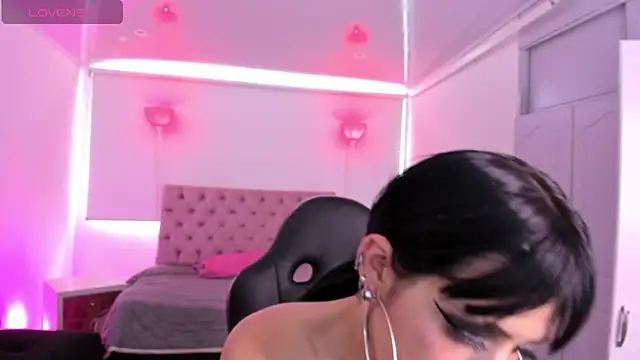 Snapshot of AuroraDiaz chatting on September 2025 07:36:01 PM AuroraDiaz online show from September 2025 07:36:01 PM