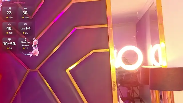 Snapshot of SamanthaPierce chatting on April 2026 04:46:02 AM SamanthaPierce online show from April 2026 04:46:02 AM