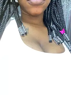 Snapshot of BeautyAuroa chatting on January 2025 09:04:01 PM BeautyAuroa online show from January 2025 09:04:01 PM